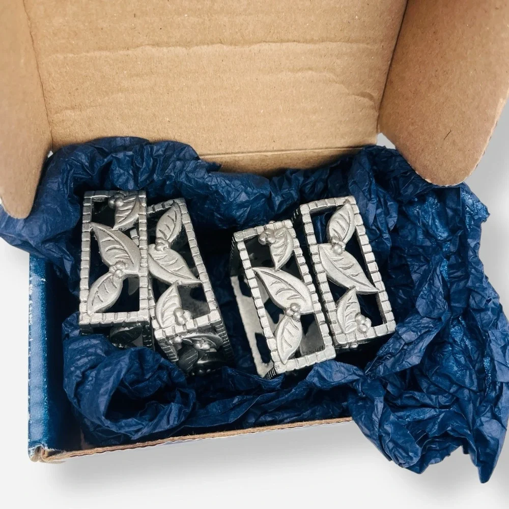 Vintage Seagull Pewter‎ Christmas Holly Leaf Napkin Rings Set 4 Square Silver